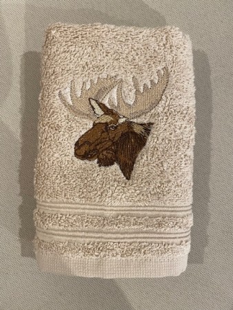 Håndkle med Elg-motiv, 30x50cm Sand