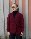 RÊVE Caroline Wrap Cardigan –  Windsor wine i ull og mohair thumbnail
