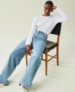 LEXINGTON Valerie Jeans thumbnail